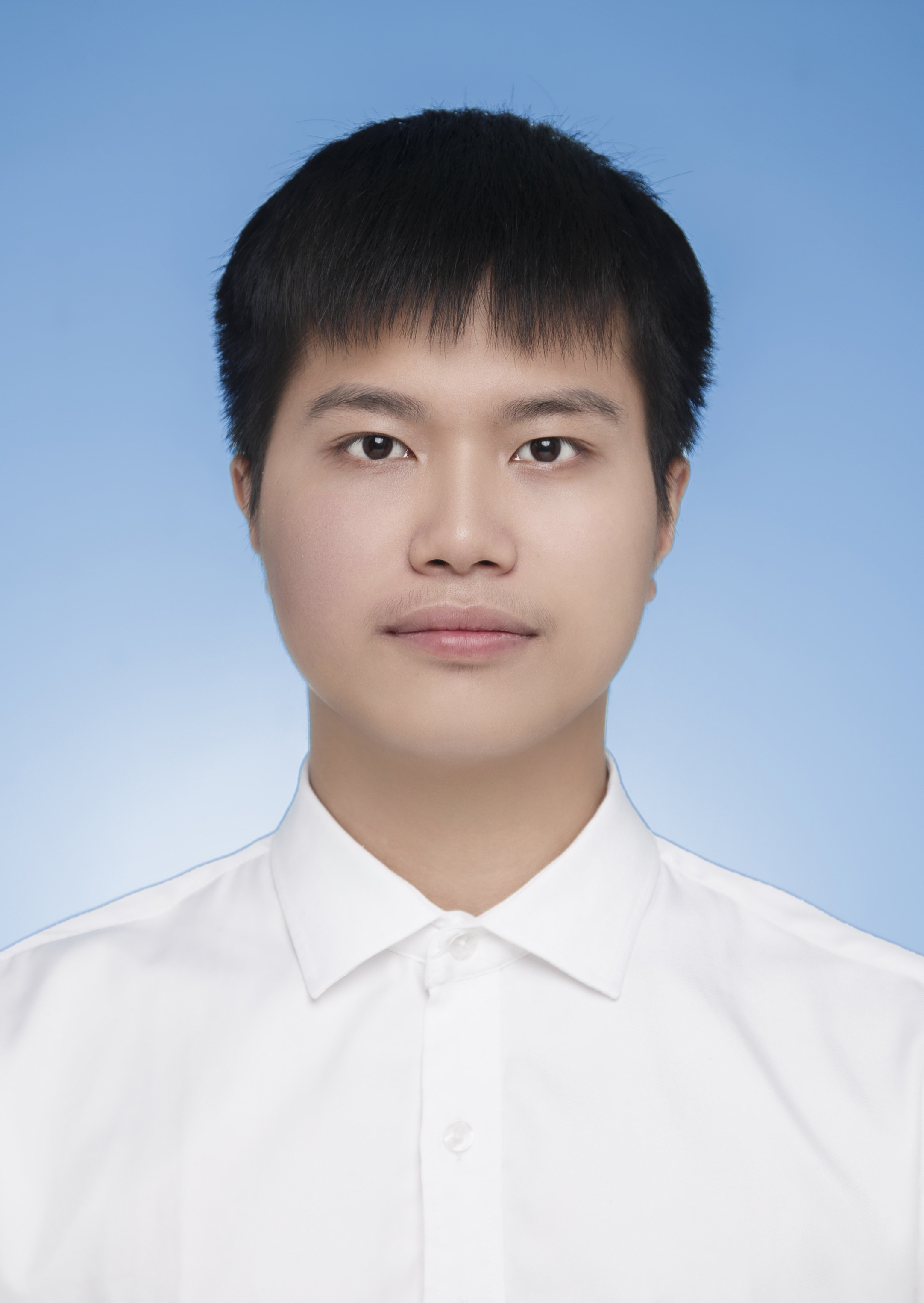 刘腾的证件照